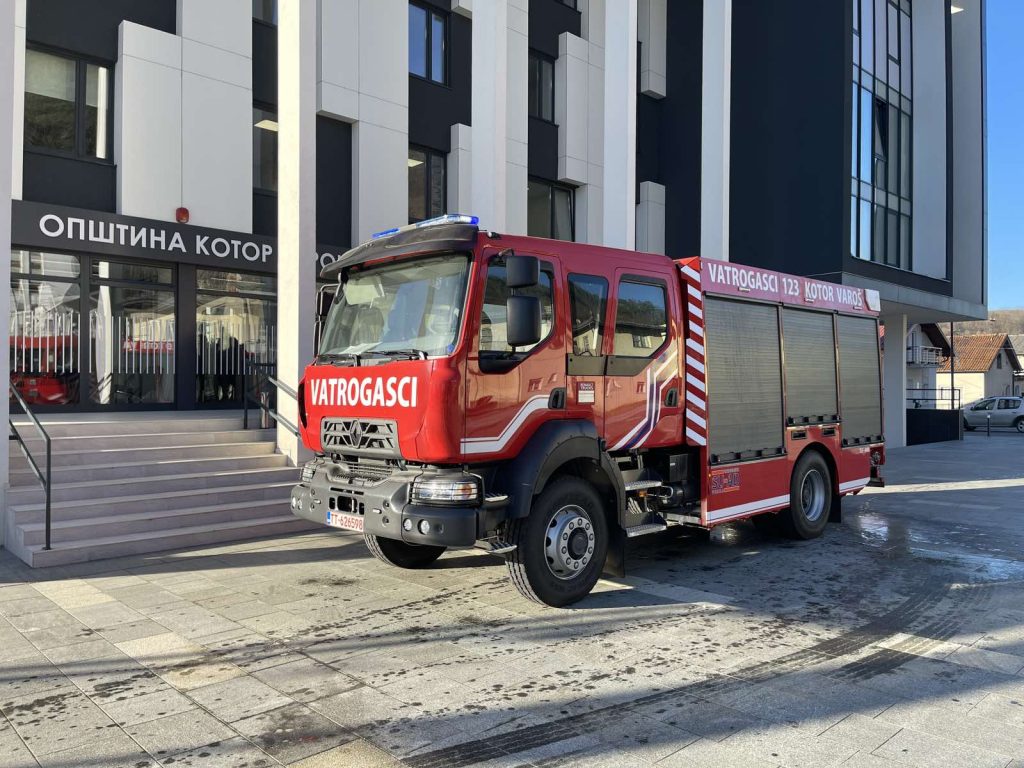 Nije ispoštovao sudske presude: Načelnik Kotor Varoša pod istragom zbog otpuštenih vatrogasaca