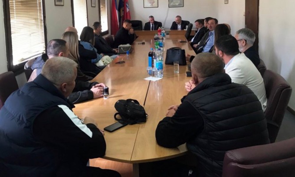 Višković potpisao 12 ugovora o donaciji za regiju Birač: “Želimo da pomognemo”
