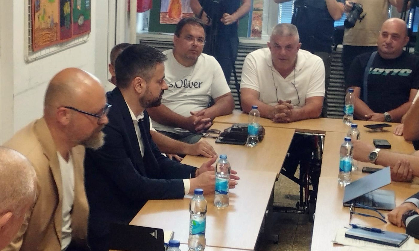 Amidžić poručio: Povećati limit za uvoz automobila bez carine i poreza sa 30.000 na 45.000 KM