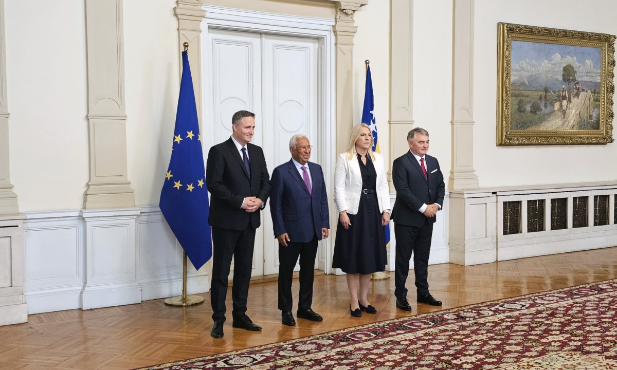 Kosta nakon sastanka sa članovima Predsjedništva BiH: Sada je pravi trenutak da se fokusirate na svoj cilj FOTO