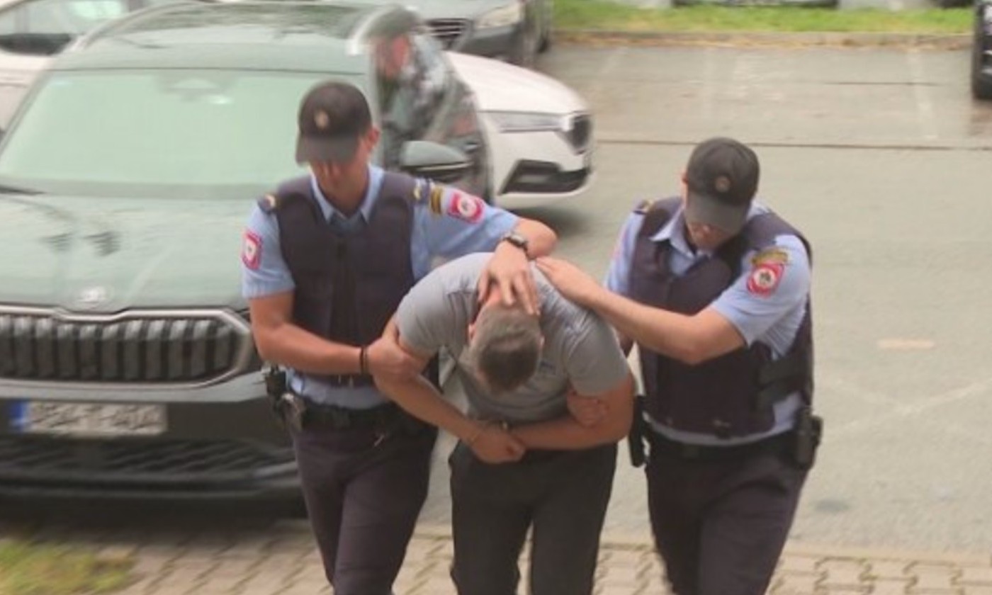 Detalji pljačkaškog pohoda u Banjaluci: Radnicima prijetio ubistvom, oteo skoro 1.000 KM
