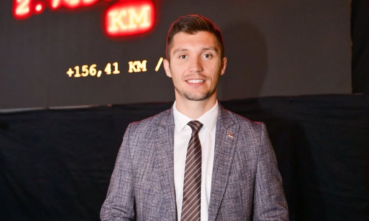 Kresojević podnosi prijavu protiv Minića: Lako je voditi državu na kredit
