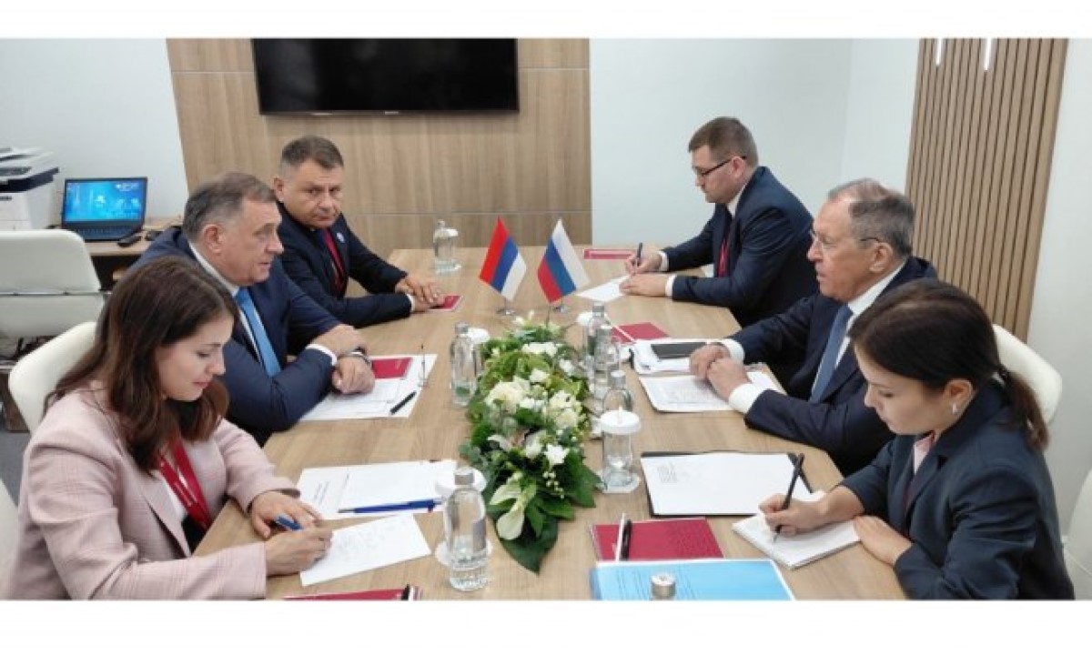 Dodik sa Lavrovom: Važan sastanak u Sankt Peterburgu, prisustvuje i Bubić