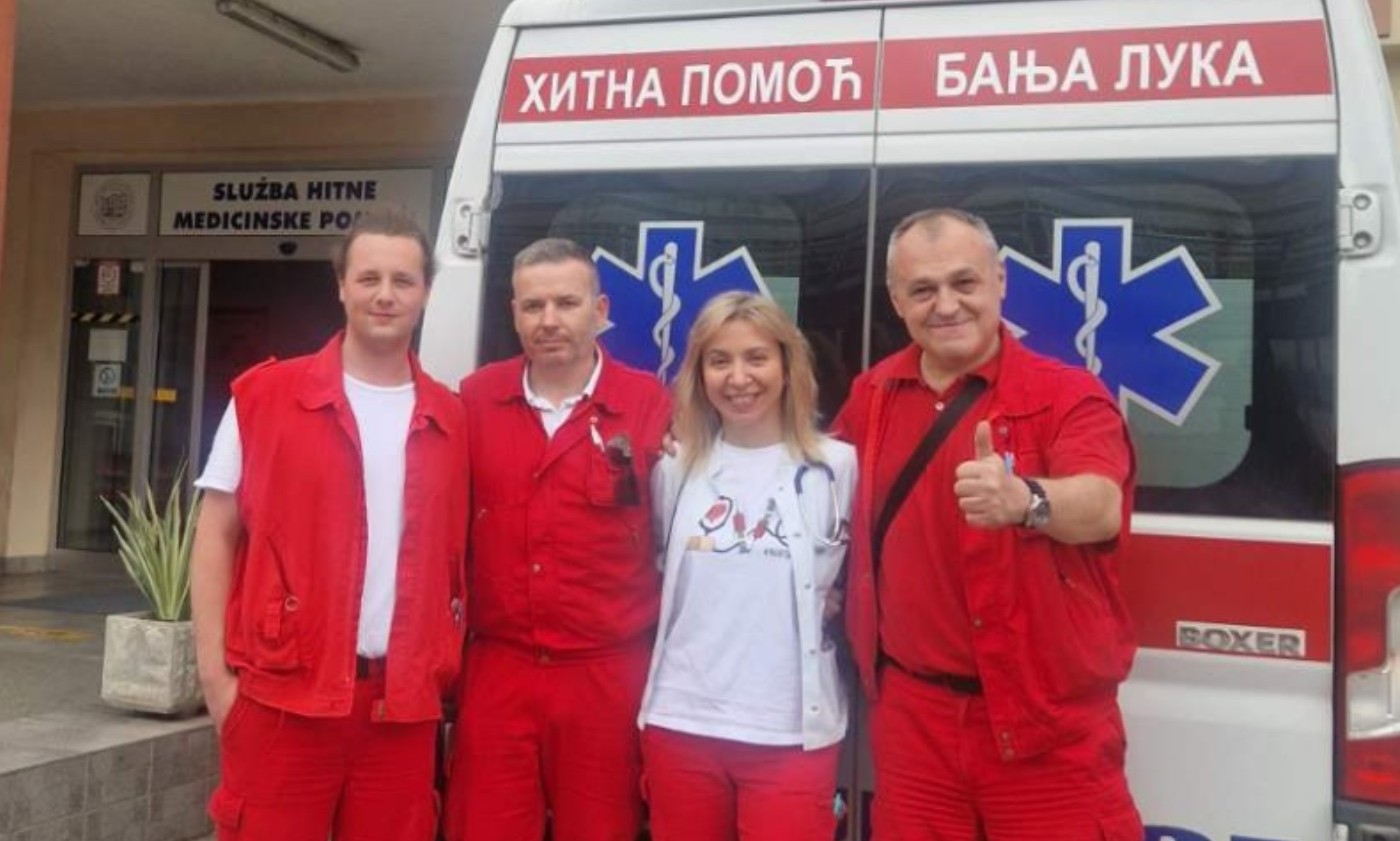 Srećan ishod intervencije: Tim Hitne pomoći Banjaluka porodio ženu u kući FOTO