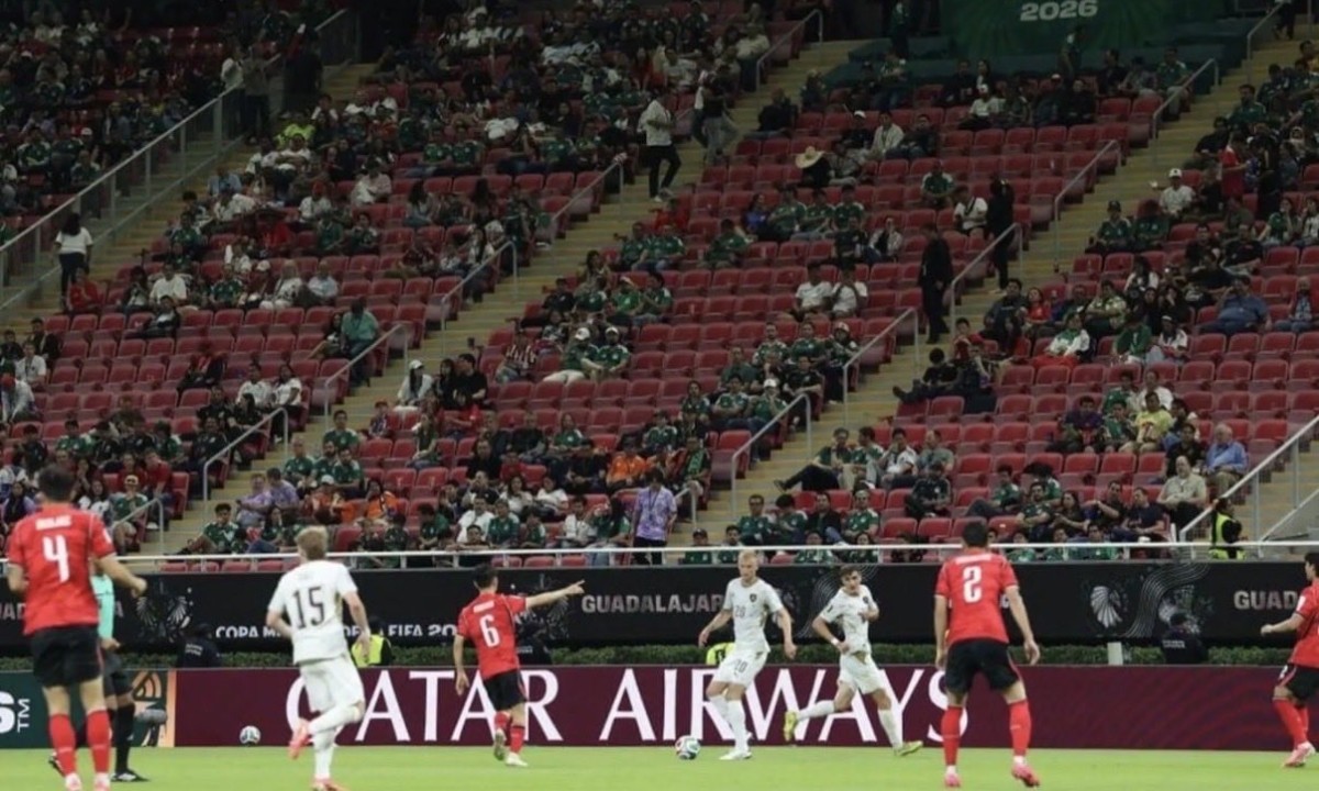 Gdje su navijači: FIFA se brani zbog praznih tribina na Mundijalu FOTO