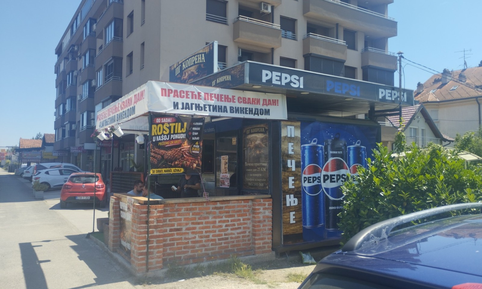 Na pauzi do kioska po praseće pečenje! Ovo je novi gastro trend među Banjalučanima FOTO/VIDEO