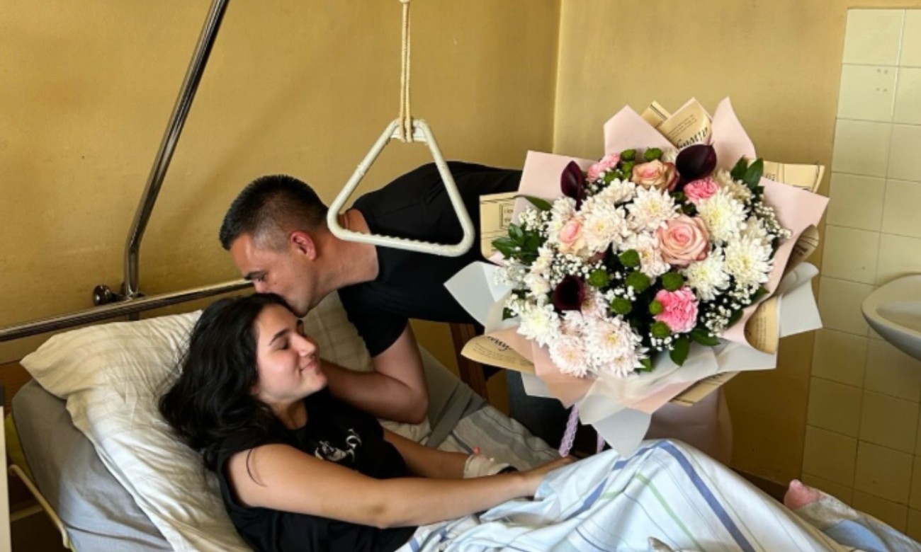 Glumica se oporavlja nakon udesa: Načelnik Dubice posjetio Biljanu Čekić FOTO