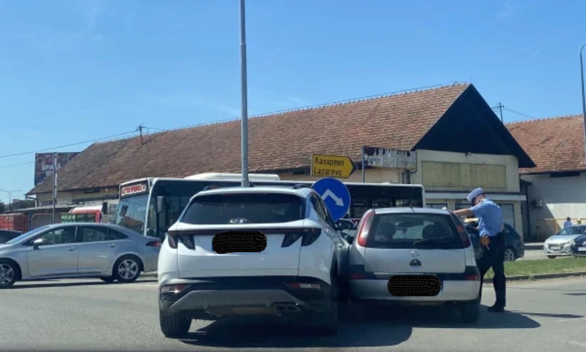 Policija na terenu: Sudar na kružnom toku kod Lesnine