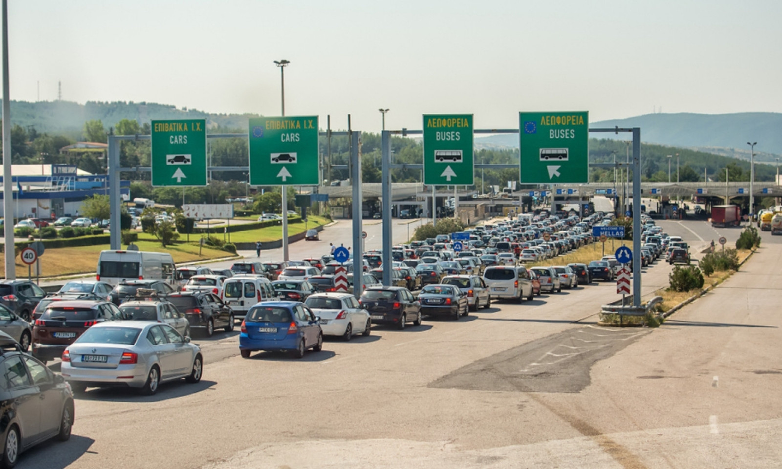 Turisti sa Balkana čekaju satima na ulazak u Grčku: Novi sistem napravio velike gužve