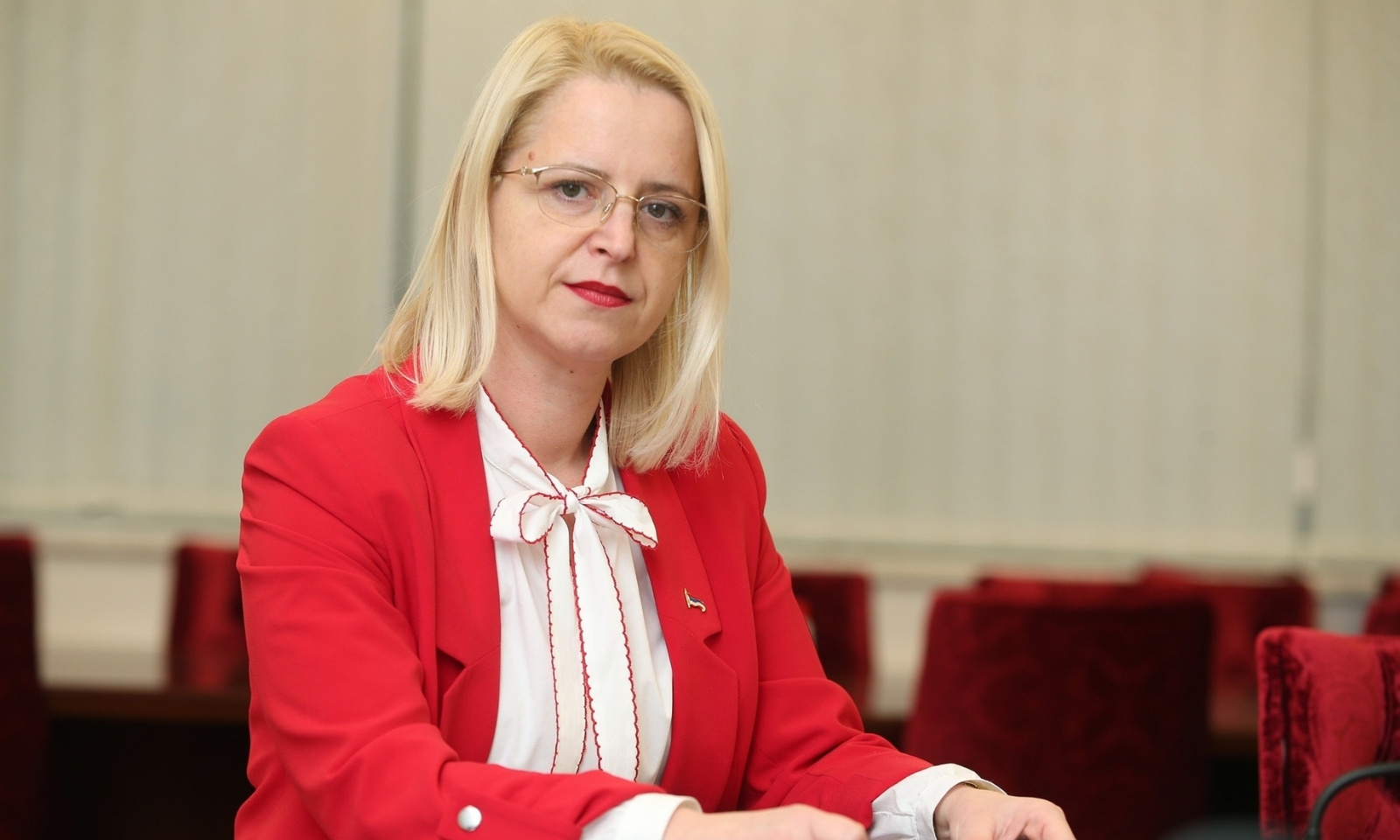 Novaković Bursać odbrusila Stanivukoviću: Brojačem kopiraš ono što si do juče ismijavao