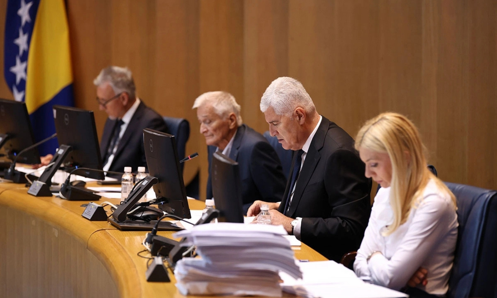 Osam delegata tražilo smjenu Čovića: Zahtjev nije uvršten na dnevni red