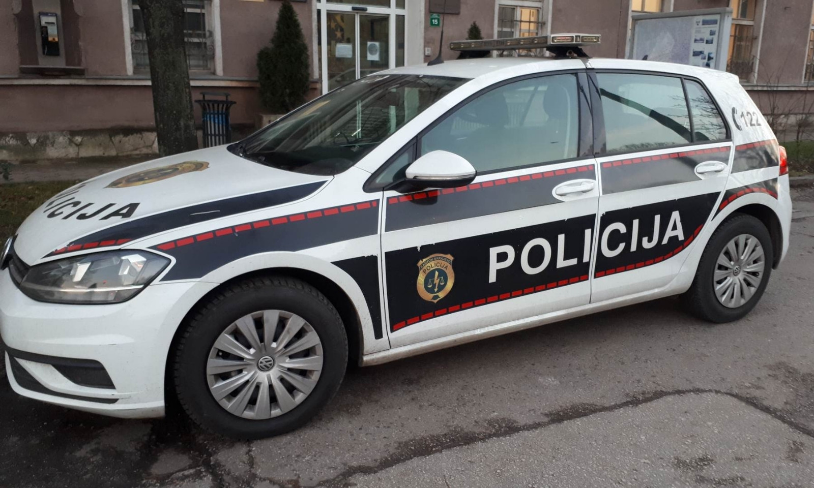 Radnik nakon intervencije policije u firmi: Mjesecima trpim mobing i pritiske