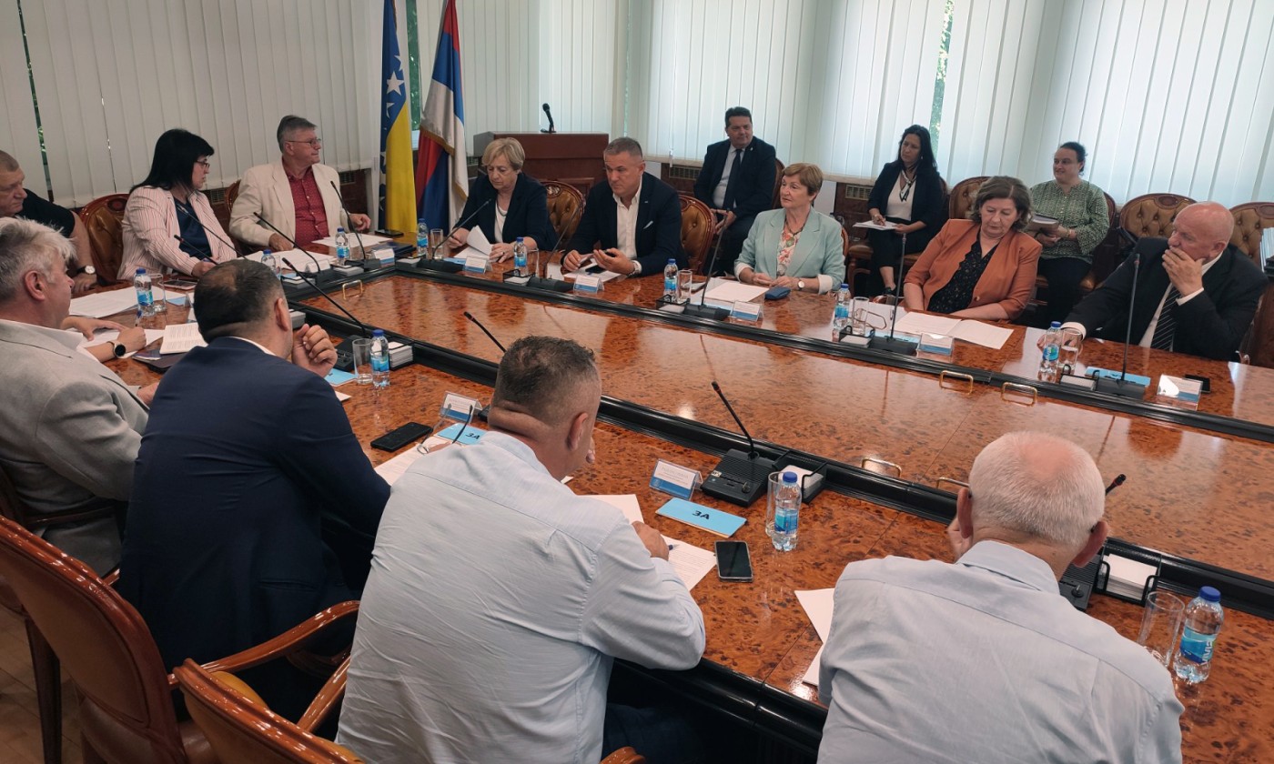 Spor oko OHR-a dobija nastavak: Klub Bošnjaka stavio veto, komisija na potezu