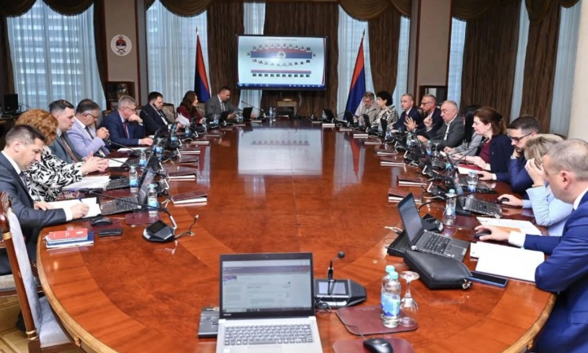 Značajna finansijska podrška: Srbija u RS uplatila stotine miliona KM donacija