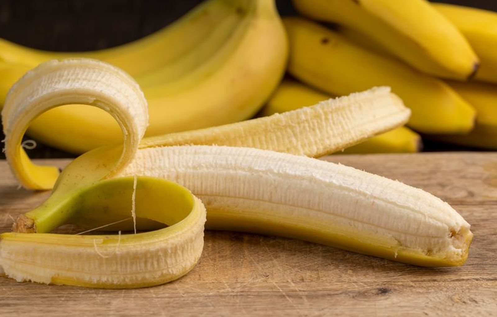Mnogi drže banane na stolu, a ne znaju šta se događa kada prenoće u zamrzivaču