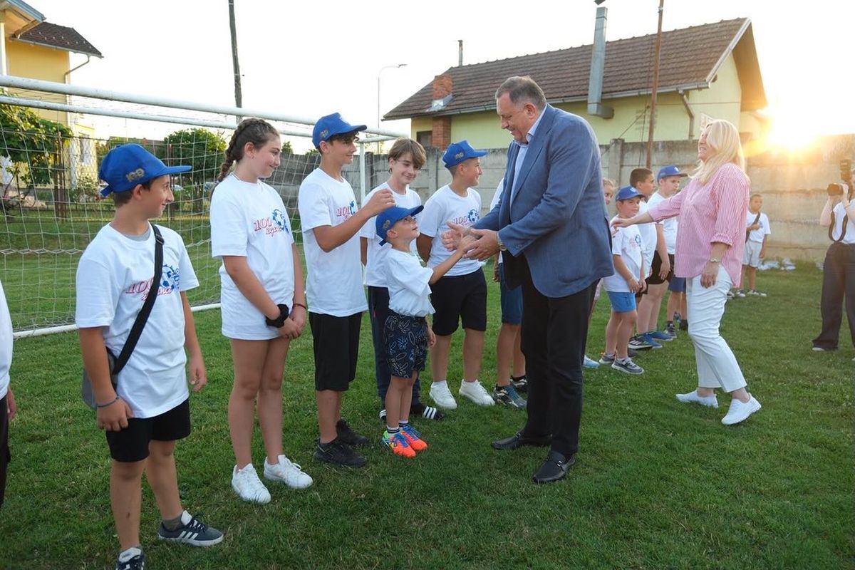 Dodik pucao penal! FK Sloga čuva tradiciju i okuplja generacije VIDEO