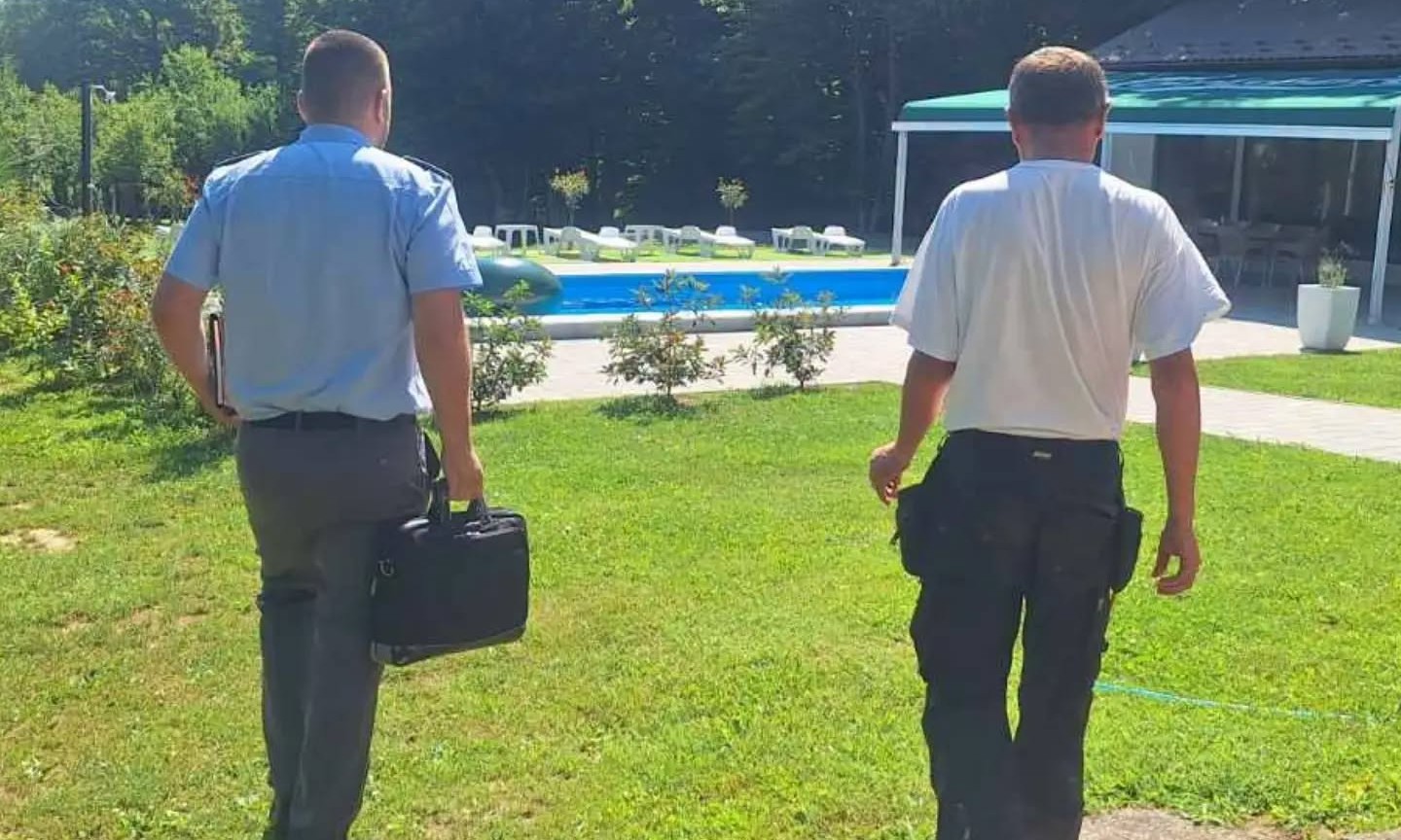 Restrikcije na snazi, komunalni policajci na terenu: Zaviruju u bazene, ispituju farmere FOTO