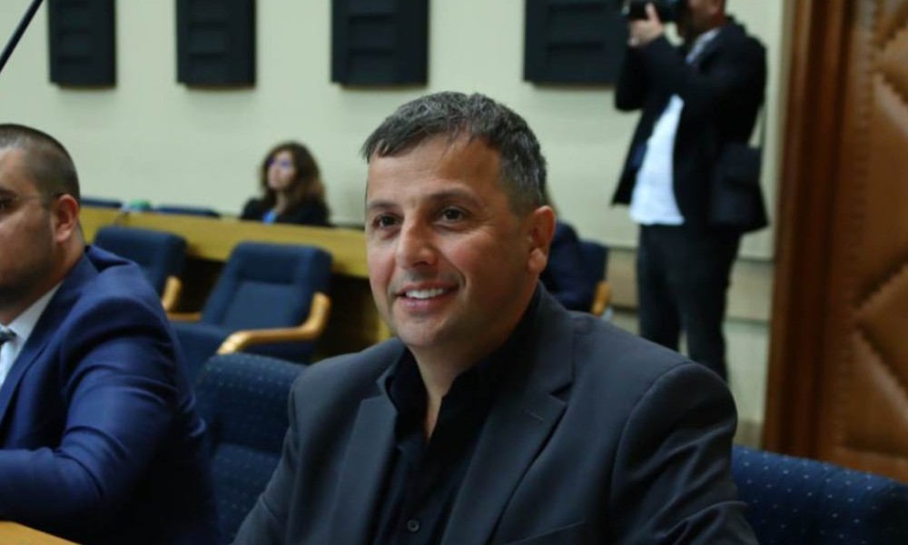 Vukanović nakon nestanka struje u NSRS: Kupio sam dvije svijeće, ako večeras zaglavimo ovdje