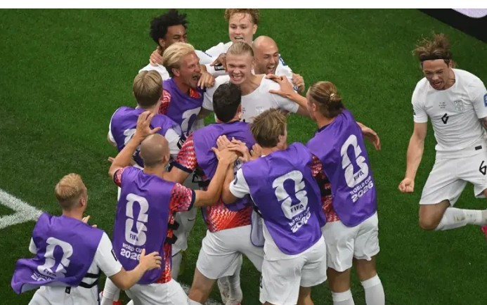 Spektakl! Haland srušio Slonove i odveo Norvešku među 16 najboljih timova plenete