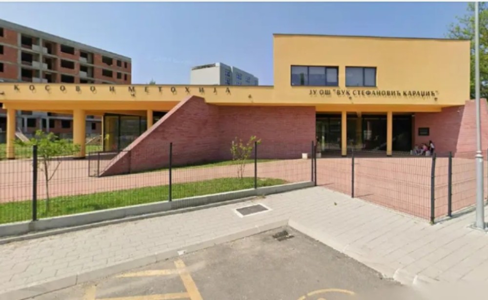 Drama u banjalučkoj školi: Radijator pao na učenika, otac tužio Grad i izvođača
