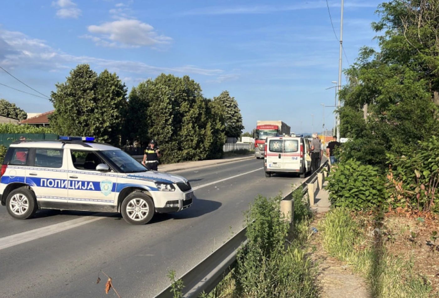 Nesreća sa smrtnim ishodom: Sanitetsko vozilo udarilo ženu