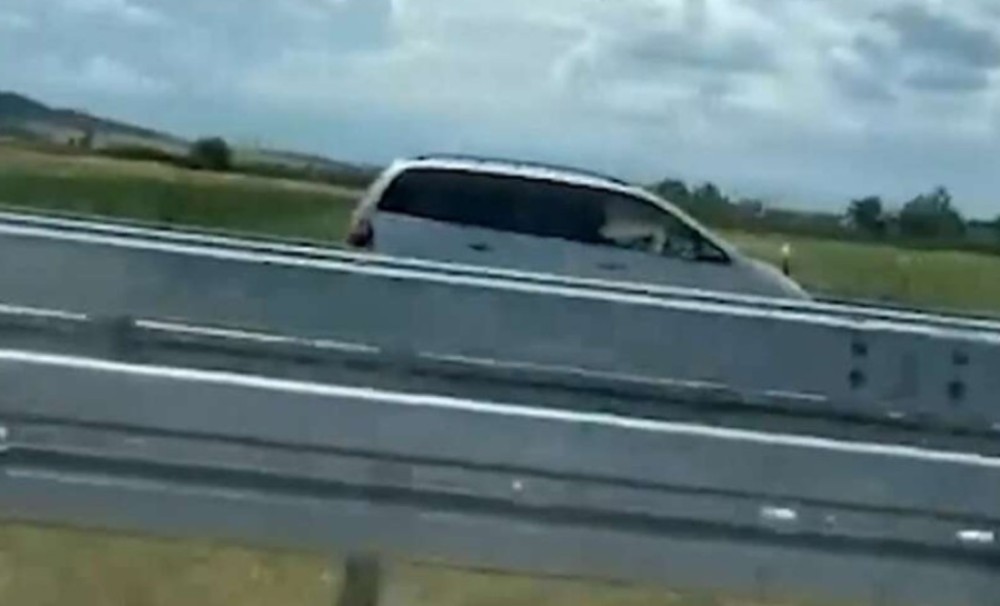 Za dlaku izbjegnuta tragedija: Još jedan slučaj vožnje u suprotnom smjeru na auto-putu