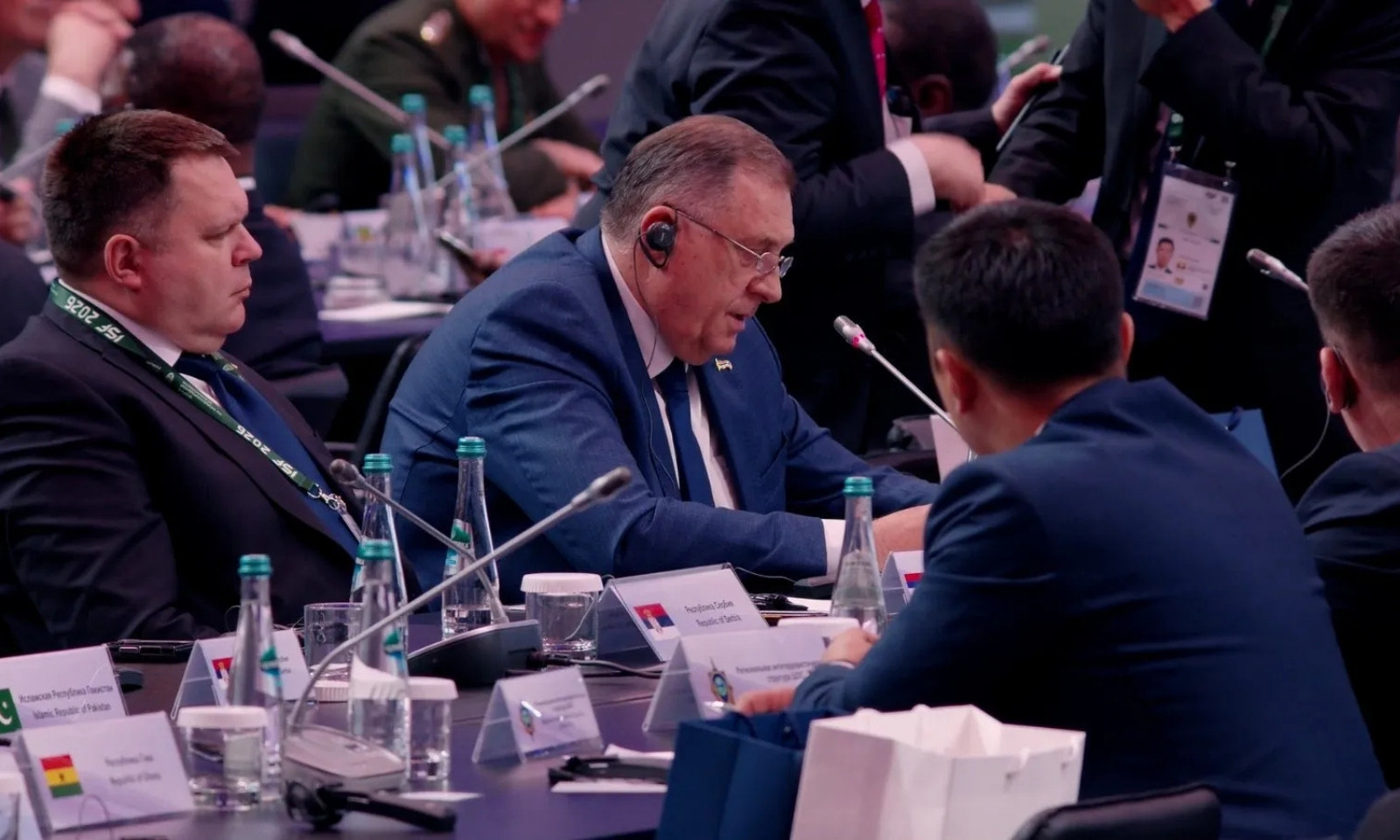 Dodik predvodi delegaciju u Sankt Peterburgu: Planirani brojni bilateralni sastanci