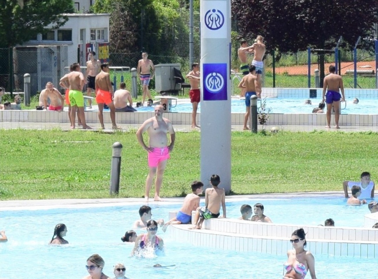 Na banjalučke bazene od sutra bez para! Evo dokad će kupališta biti besplatna