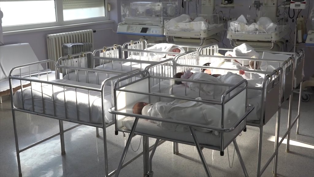 Divne vijesti iz porodilišta: Srpska bogatija za još 22 bebe