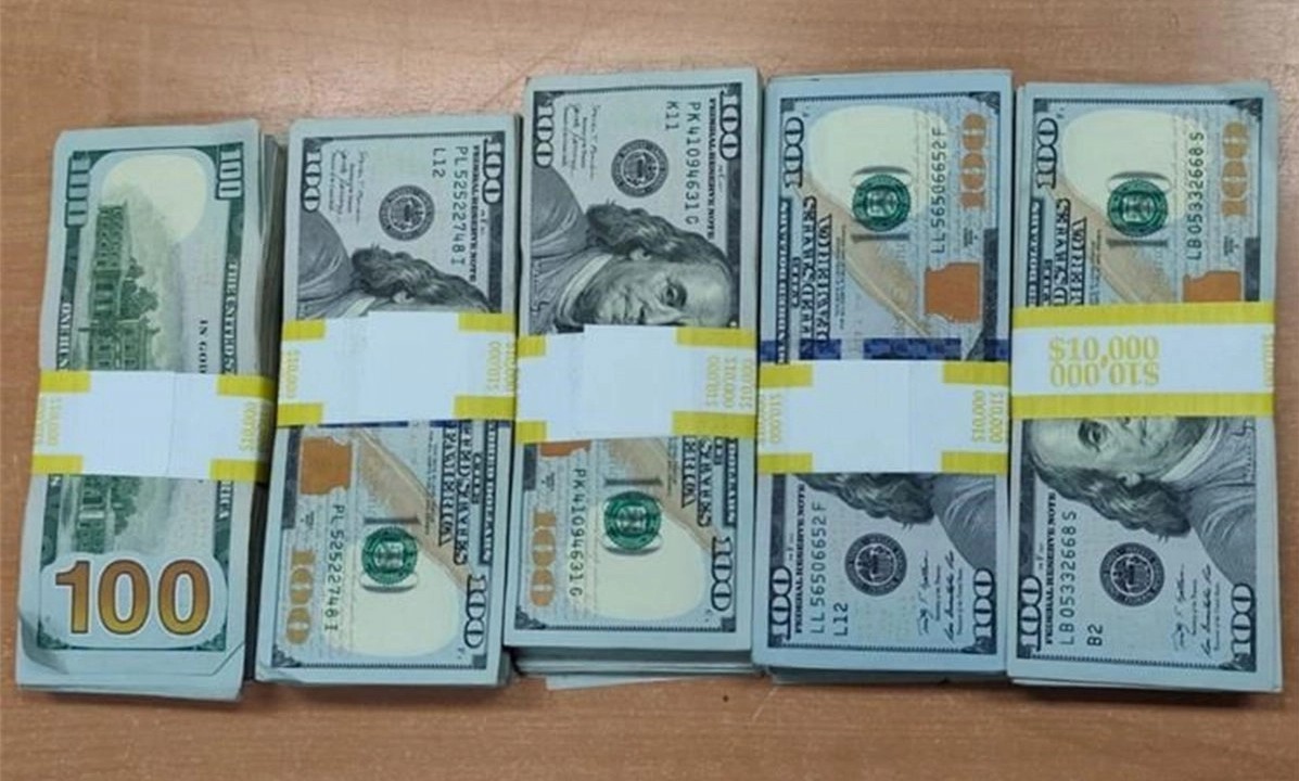 Amerikanac napravio skup prekršaj: Na granici s BiH nije prijavio 50.000 dolara