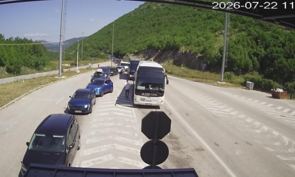 “Začepilo” na izlazu iz BiH: Duža čekanja na ovim graničnim prelazima