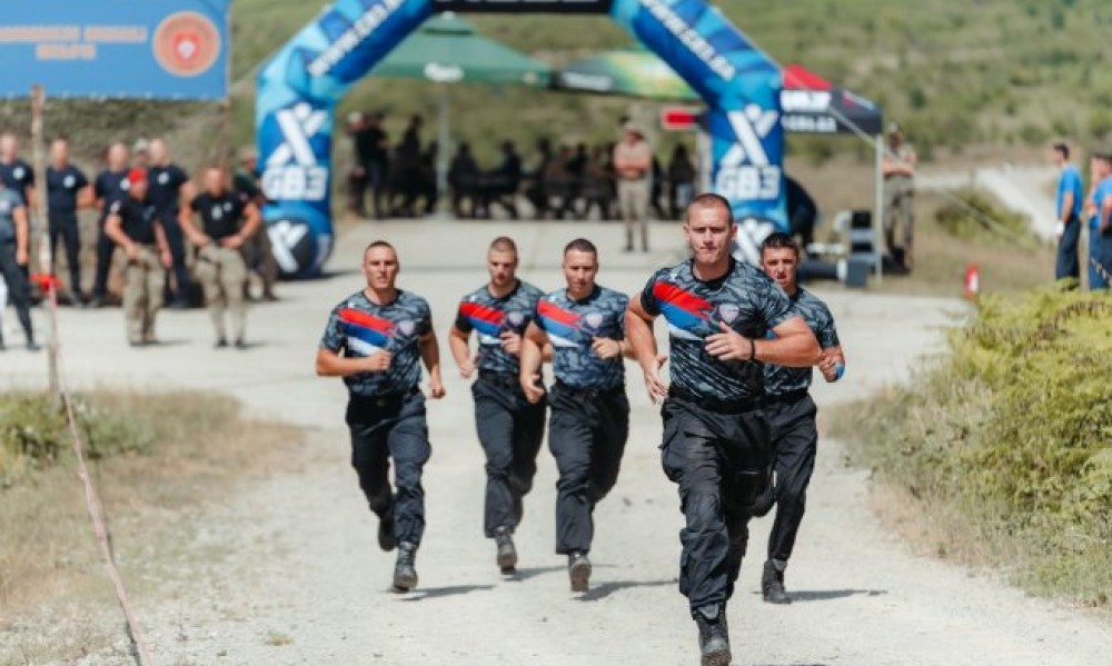 Niz zahtjevnih disciplina! Specijalci i Žandarmerija pokazali visok nivo spretnosti u višeboju FOTO