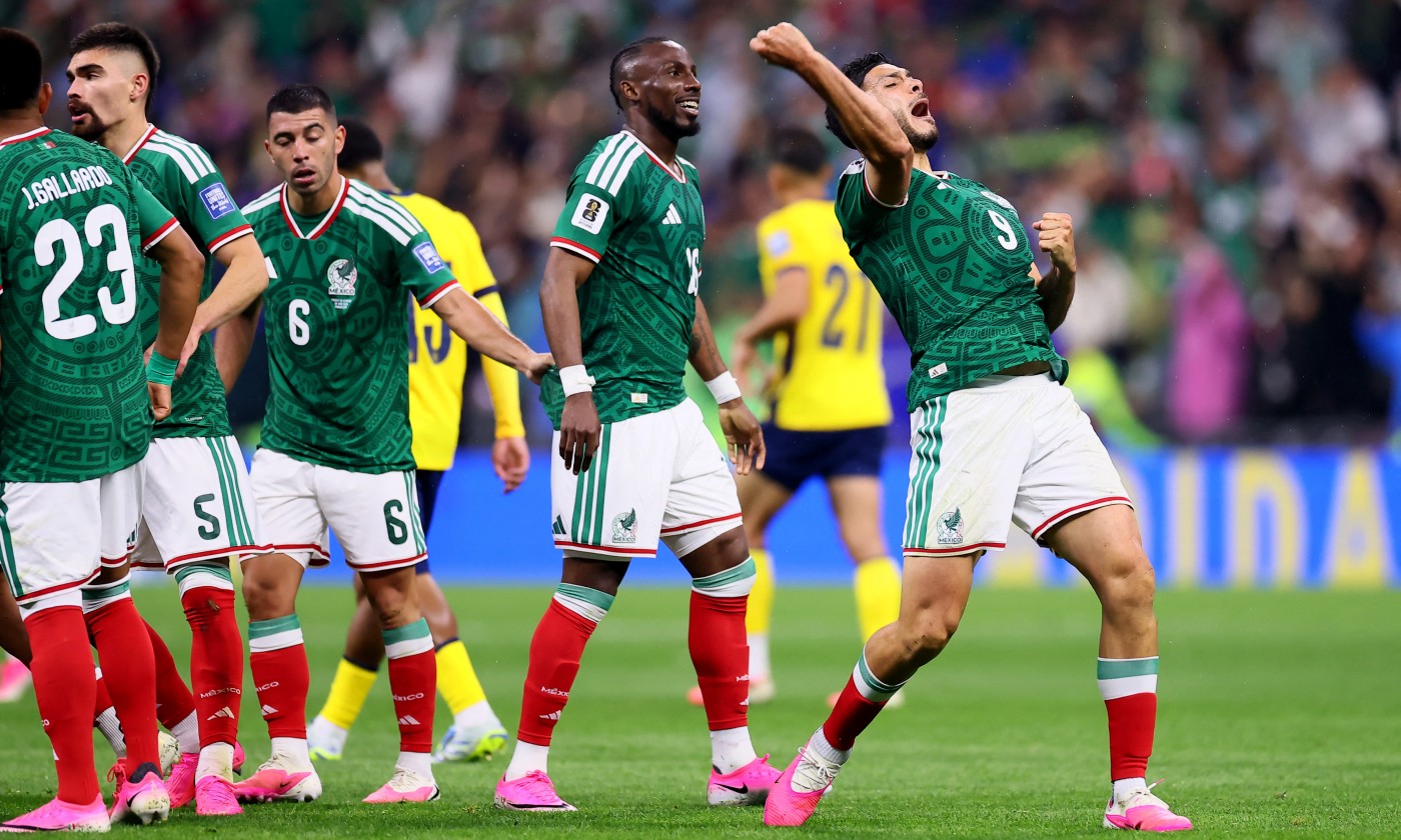 Viva Mexico! Ekvador oduvan, Engleze čeka pakao na Asteki