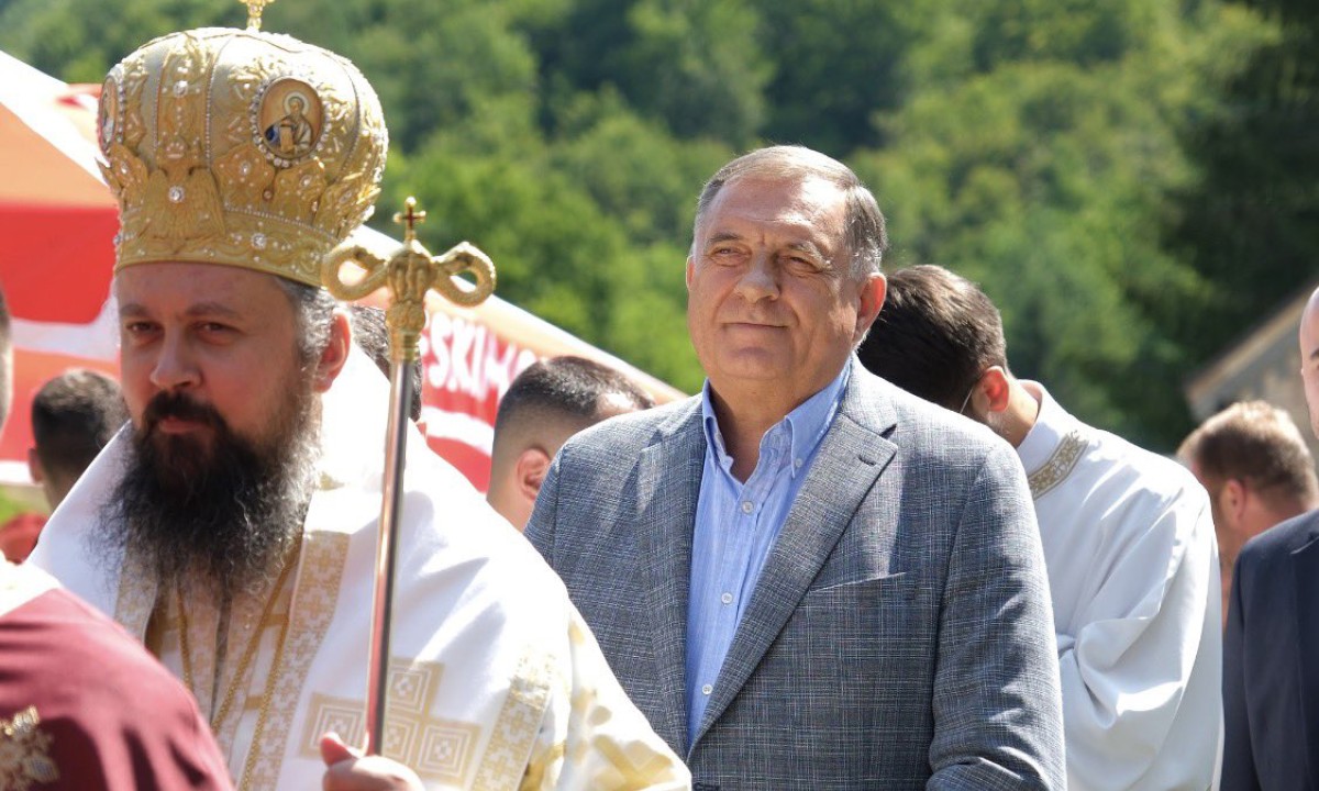 Dodik iz manastira Stuplje poručio: Hrišćanstvo na Balkanu napadnuto konstantnim podmetanjem laži