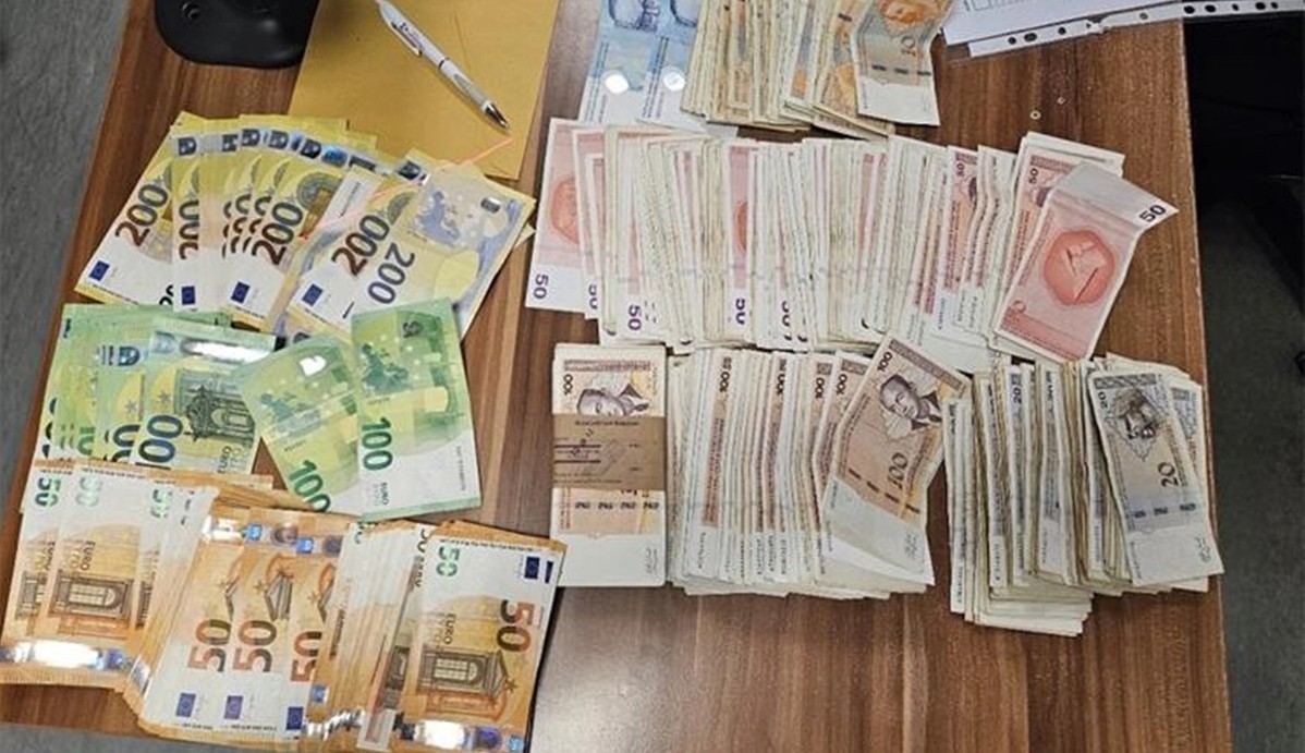 Nije prijavio ogromne količine novca: Vozač iz BiH kažnjen na granici s Hrvatskom