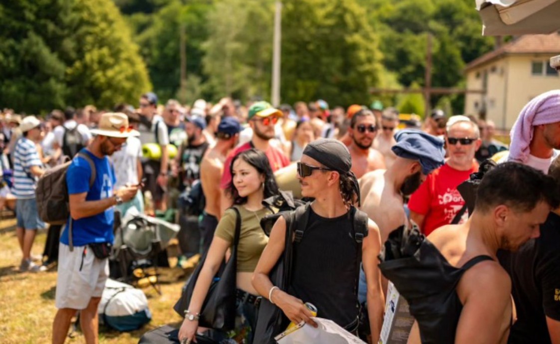 Počeo “OK Fest” na Tjentištu: Prvi kamperi već zauzeli najbolja mjesta