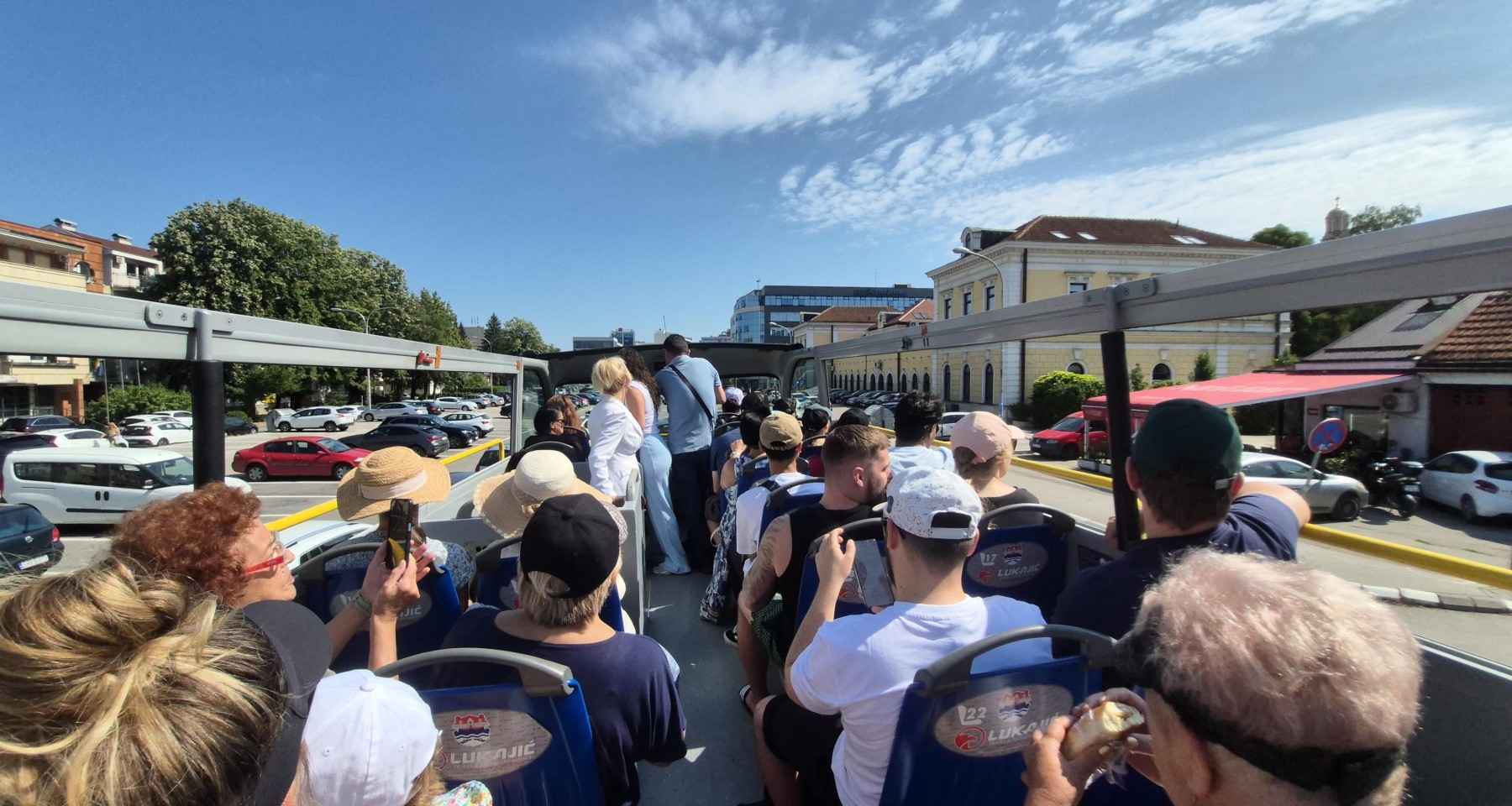 Banjaluka iz drugačijeg ugla: Evo kad vas panoramski bus može odvesti na jezero Šljivno i Manjaču FOTO/VIDEO