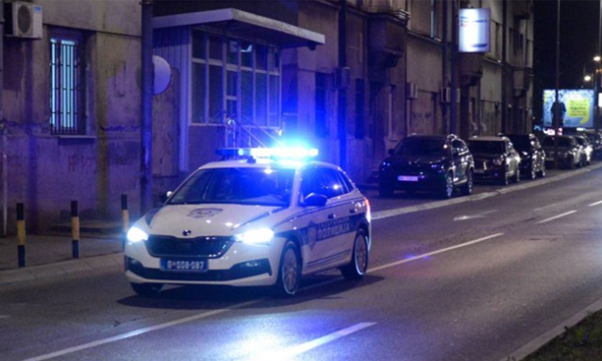 Tri napada u toku noći: Svi zadobili teške povrede i prevezeni u bolnicu
