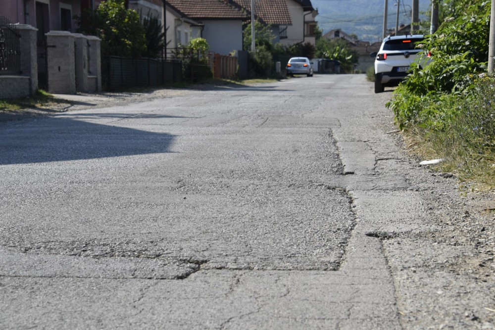 Otvaranje mosta donijelo saobraćajni kolaps: Stanovnici Vrbanje traže hitnu rekonstrukciju ulice FOTO