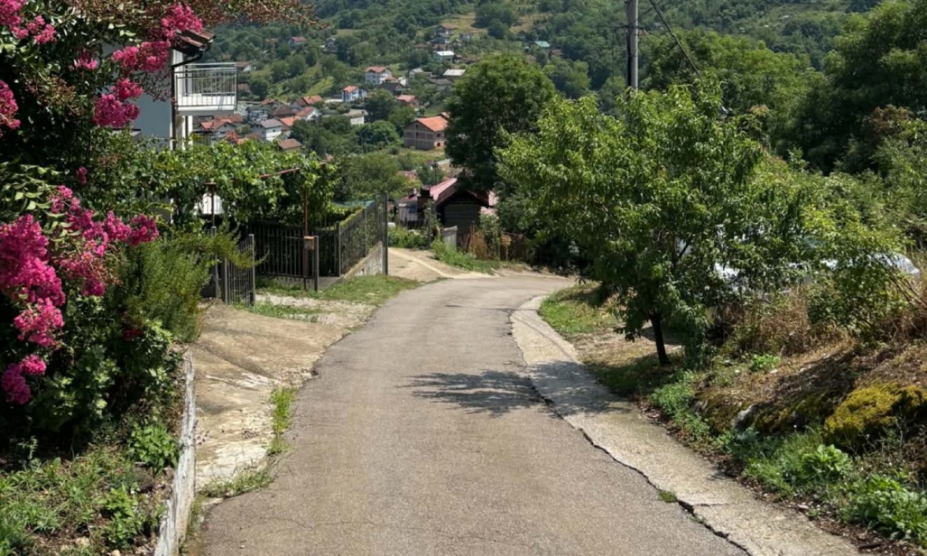 Zamislite da vode imate samo ujutro!? Ovo su Banjalučani koje godinu dana niko ne čuje FOTO