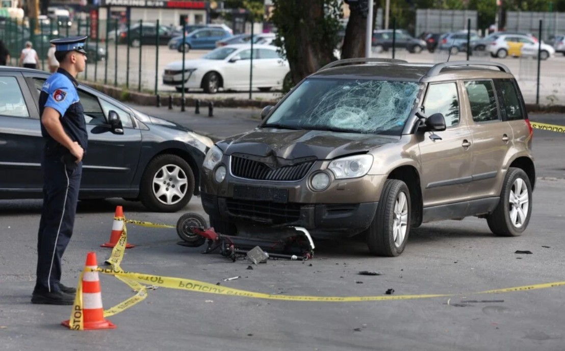 Hitna pomoć intervenisala: Jedna osoba povrijeđena u sudaru automobila i trotineta