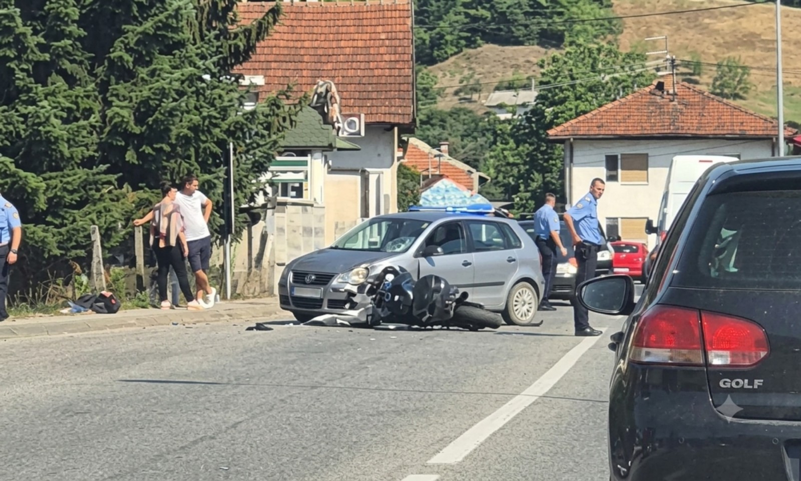 Saobraćajka u ovom dijelu Banjaluke: Sudarili se automobil i motor