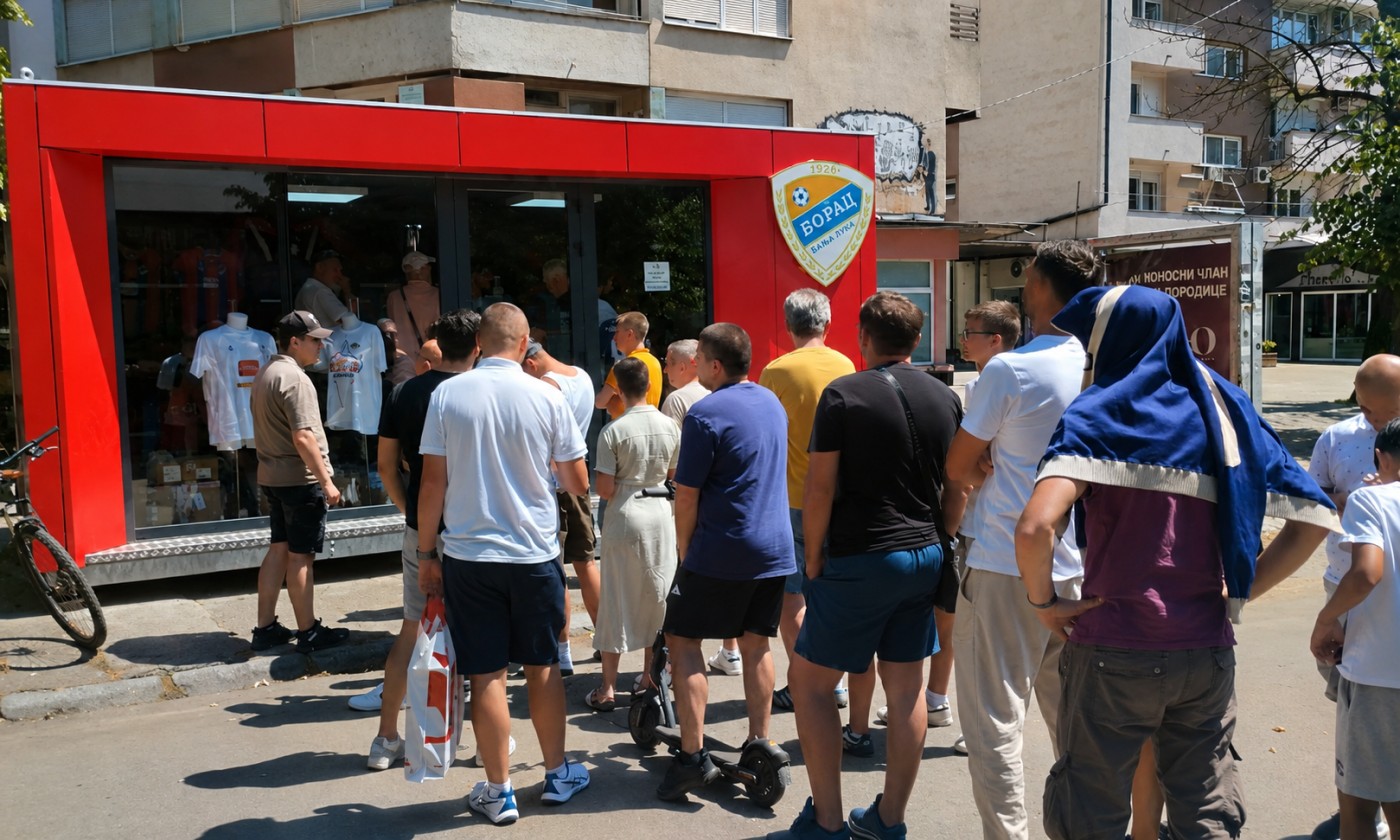 Požurite po kartu za Borac! Banjalučani okupirali biletarnicu pred meč sa Bugarima FOTO