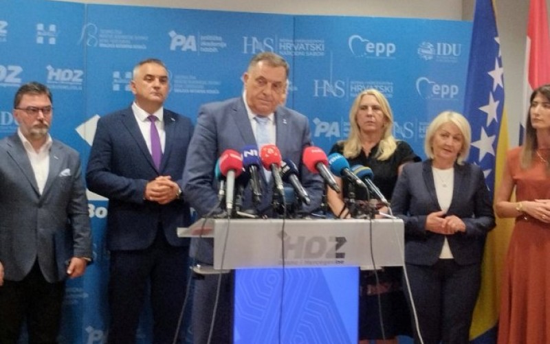 Dodik nakon sastanka u Mostaru: Vratiti BiH na Ustav i proglasiti ništavnim sve odluke visokih predstavnika