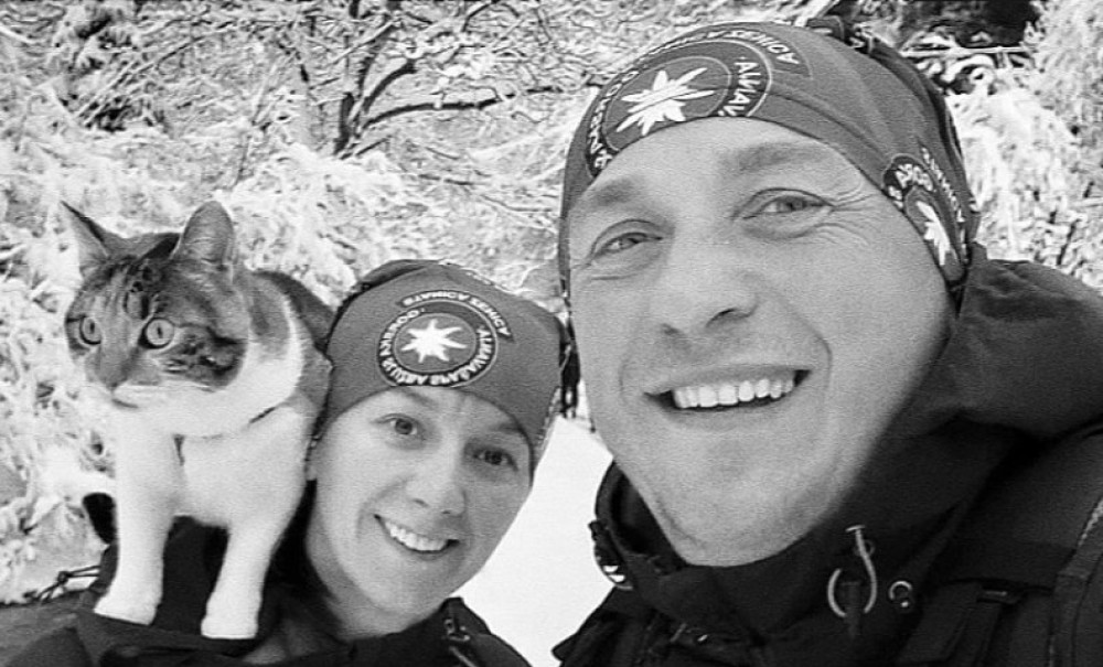 Do posljednjeg daha zajedno: Na Elbrusu pronađena i Macika, planinarska mačka Alme i Denisa