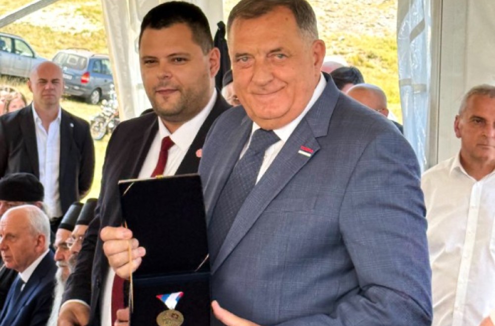 Obilježeno 150 godina od slavne bitke: Kovačević uručio spomenice patrijarhu Porfiriju i Dodiku FOTO