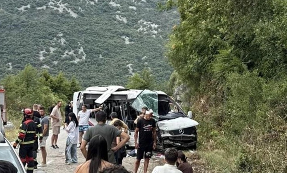 Poginula žena! Oglasili se iz bolnice: Svi povrijeđeni u nesreći kod Kotora državljani Srbije