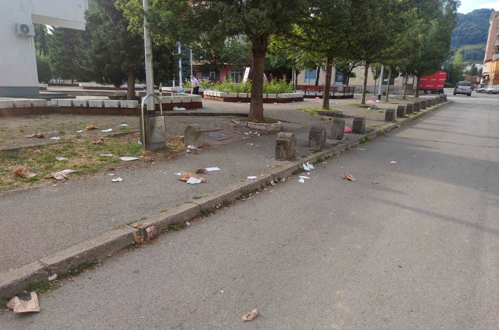 Banjalučani ogorčeni zbog prizora u centru: „Je li to elementarno vaspitanje?“ FOTO