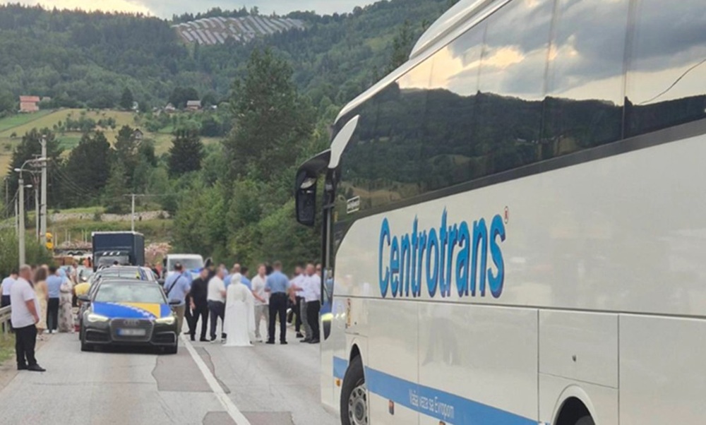 Tuča više osoba blokirala saobraćaj u ovom dijelu BiH: Na terenu policija