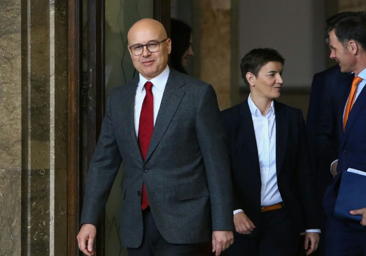 Predsjednik SNS: Vučić pozvan da bude nosilac liste i kandidat za premijera